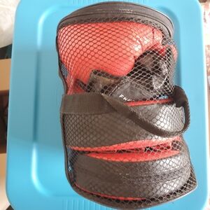 Boxing Glove & Pad Set